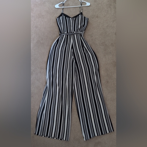 Monteau Black & Cream Pinstriped Spaghetti Strap Belted Split Wide Leg Jumpsuit - Picture 4 of 11